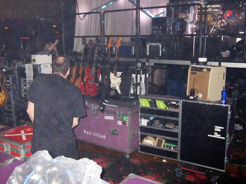 2010 Atoms for Peace 巡演
